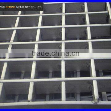 DM high quality galvanized drainage channel