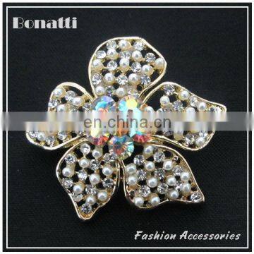 fashion flower rhinestone brooch