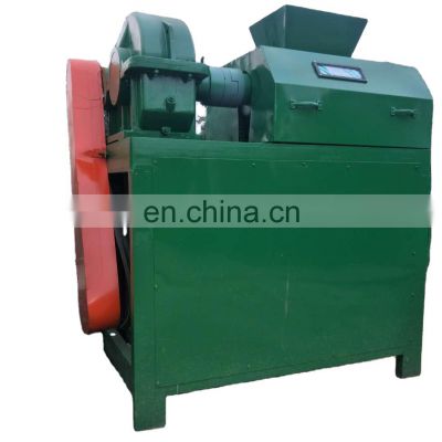 Newest Double roller fertilizer granule making machine organic granulator machine  for making organic fertilizer granules