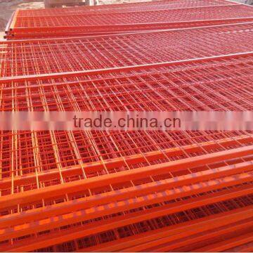 Hot Sale Temporary Construction Fence Panels in Various Colors and Sizes photo-3
