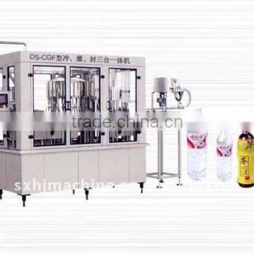 Automatic fruit juice bottle filling machine