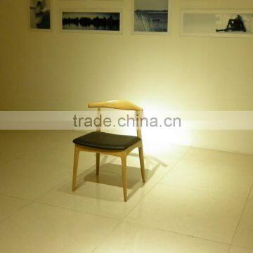 Living Room Elbow Chair, Hans Designer Chair Replica Cow Horn Chair photo-6