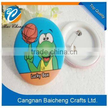 2016 Promotion plastic round pin badges for children as VIP gift                        
                                                Quality Choice