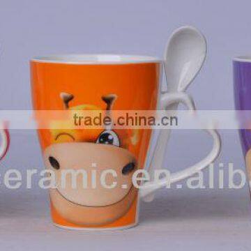 New bone china promotional mug with spoon in the handle