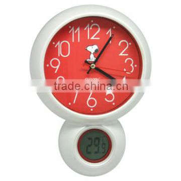 Analog plastic wall clock with timer for temperature