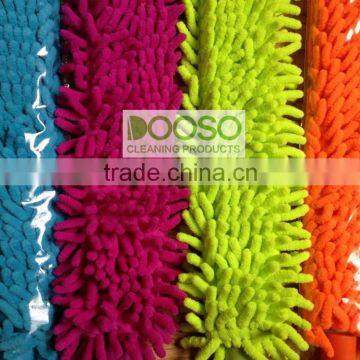 Bended telescopic pole chenille duster