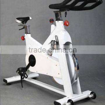 2016 hot-sale Classical gym exercise bike / commercial spinning bike/ cardio equipment