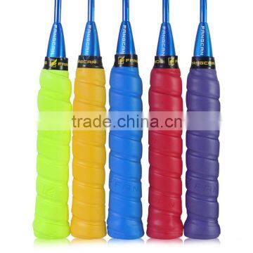 Tacky No Perforated EVA Tennis Racket Overgrip with A Wide Line of Foam along with the Back