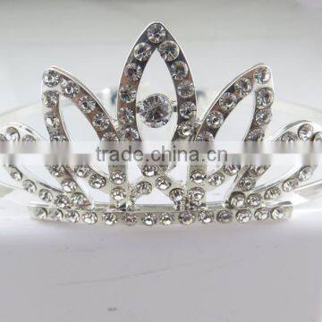 Hot selling OEM beautiful crystal queen tiara