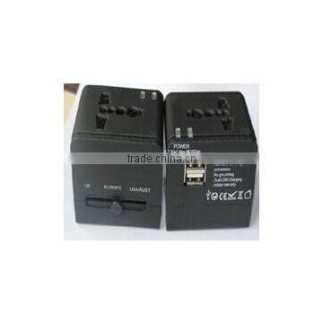 Universal Plug Adapter With Two USB Connectors photo-2
