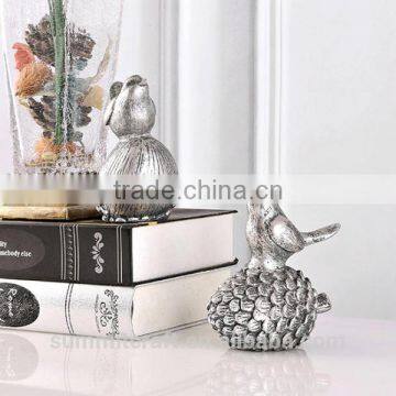 Qute Bird Standing on Nut Resin Small Silver Bird Figurines photo-1