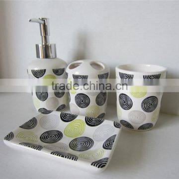 Porcelain Bathroom Accessories Set photo-3