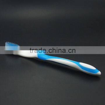 Wholesale Disposable Toothbrush With New Design Holder for Travel photo-2