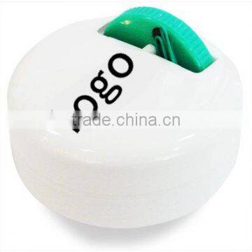 Megnetic clip dispenser