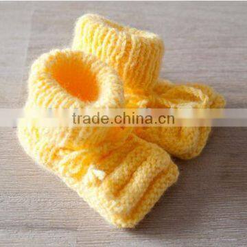 Wholesale Bright Gold Wool Knitting Shoes Toddler Infant Indoor Crochet Shoes photo-2