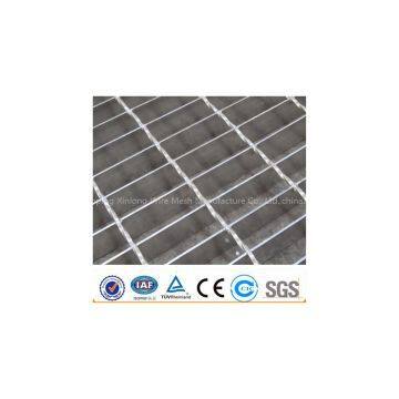 High Quality Welded Plain Smooth Platform Floor Galvanized Steel Grating photo-2