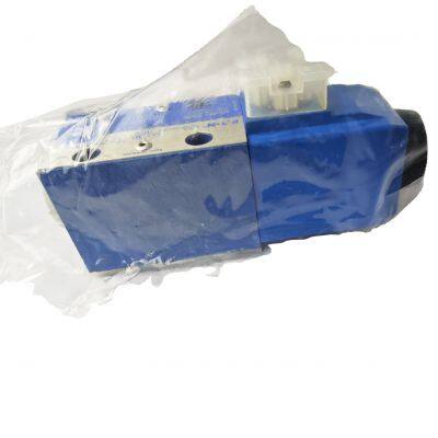 Vickers DG4V-3-2B-M-U-H7-60-EN210 Hydraulic Directional Control Valve