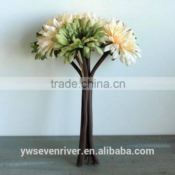 Rural Rural Household Floral Bride Holding Flowers Artificial Flowers Simulation Silk Flowers Picked Bundle of African Chrysanth photo-6