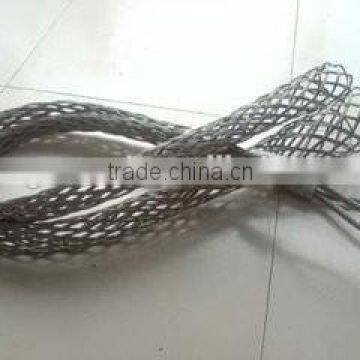 Mesh socks for ACSR conductor