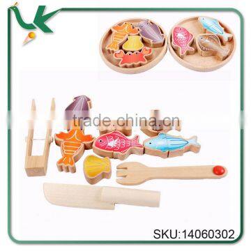 Wholesale Personalized Eye-catching wood beads Fishing toys for Children Painted Assorted Shaped Wooden Beads