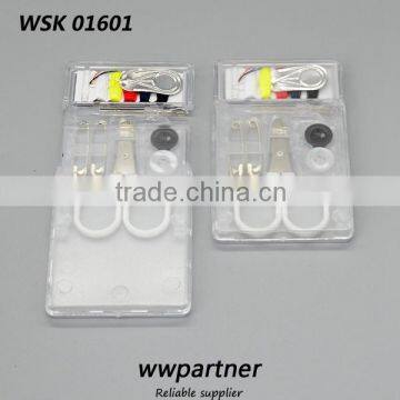 Small Square Sewing Kit With a Slim Body photo-5