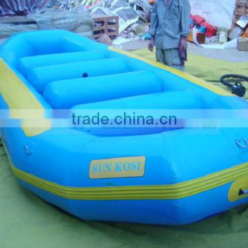 Hot-selling customized inflatable motorized bumper boat