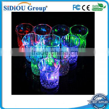 Custom popular bar plastic flashing light Led cup