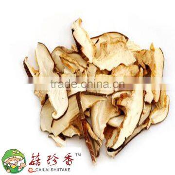 Dried shiitake mushroom slice with plenty of nutrition