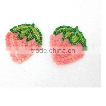 2017fruit Professional wholesale strawberry sequin applique patch embroidery