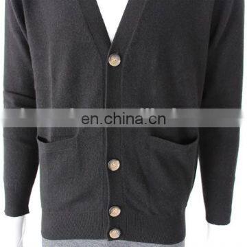 China Factory Directly Supply Sport Style Solide Color Cashmere Cardigans for Men photo-3