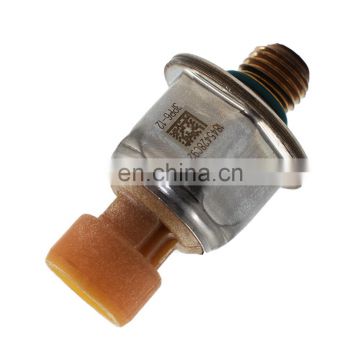 Injector Oil Pressure Sensor Fits For Navistar Maxxforce DT466E DT570 1845536C91