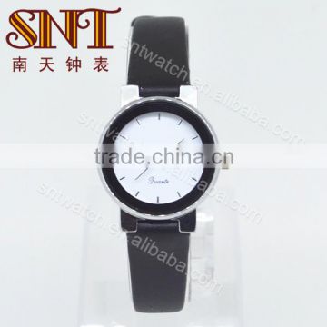 Simple style leather watch for lady