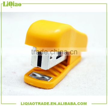 Normal colorful economica lmini plastic stapler for office