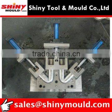 2 cavities PP pipe fitting mould