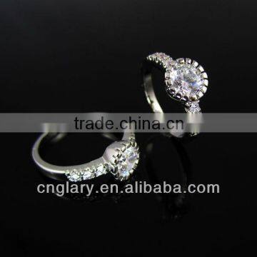 2013 hot sale classic Cubic Zirconia Diamond ring