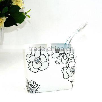 Modern Stylish Polyresin Bathroom Accessories Set for Hotel and Home photo-5