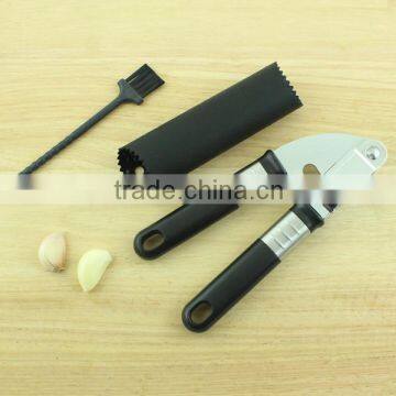 Kitchen Stainless Steel Professional Garlic Press With Cleaning Brush Set photo-3