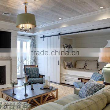 Traditional interior sliding HDF barn door for basement