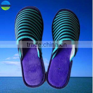 Cheap Indoor Slippers 16