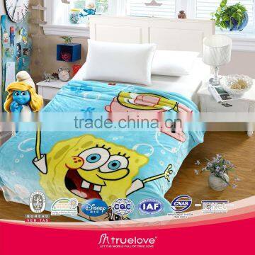 Factory price Antipilling flame retardant 20 times washing home use toy with blanket