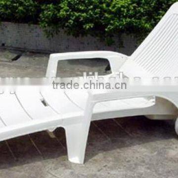 Plastic folding beach chair/swimming pool chair/sun bed