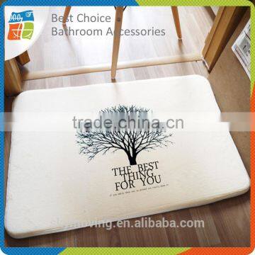 Printed Flannel Sponge Logo White Bath Mat