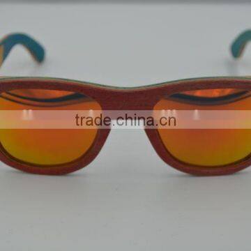 2015 Hot Sale Recycled Skateboard Wood Sunglasses Outside Brown Inside Nature Wooden Frame Sunglasses Polarized Yellow Lens