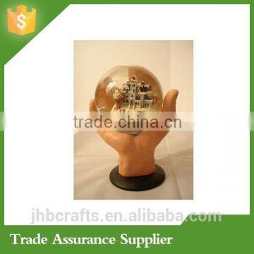 Resin Snow Globes Wholesale, China Manufacture photo-4