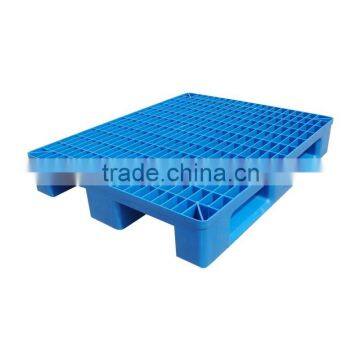 large plastic tray