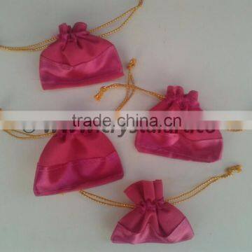 PINK GIFT POUCH