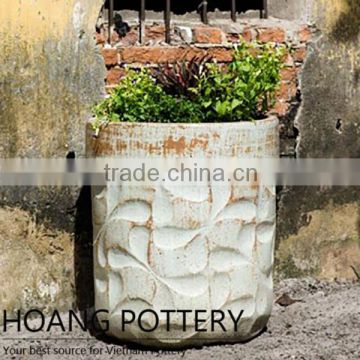 Wholesale White Antique Rustic Pots From Vietnam