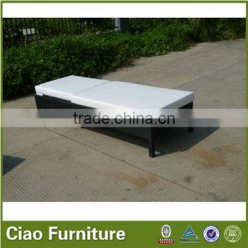 Durable Plastic Rattan Furniture Wicker Furniture Lounge Suite With Side Table photo-4