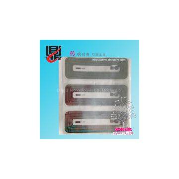 Wet inlay RFID label