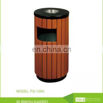 free standing gardening ashtray garbage bin,wood outdoor trash bin in park